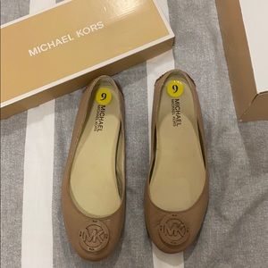 Michael Kors Flats